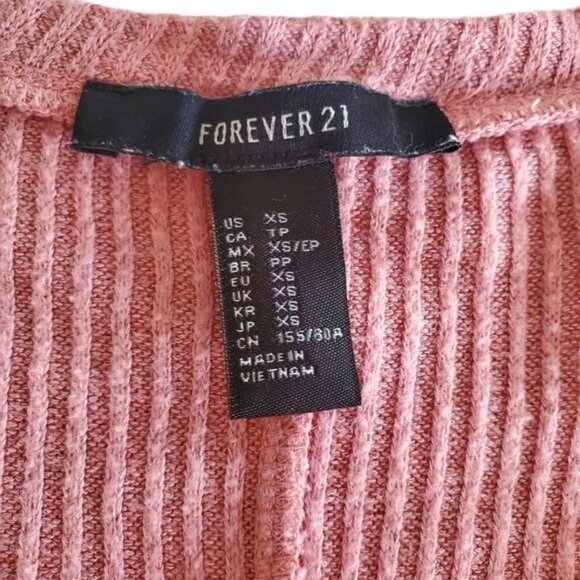FOREVER 21‎ Womens T-Shirt XSmall Ribbed V-Neck Oversized Cap Sleeve Pink - Picture 4 of 9